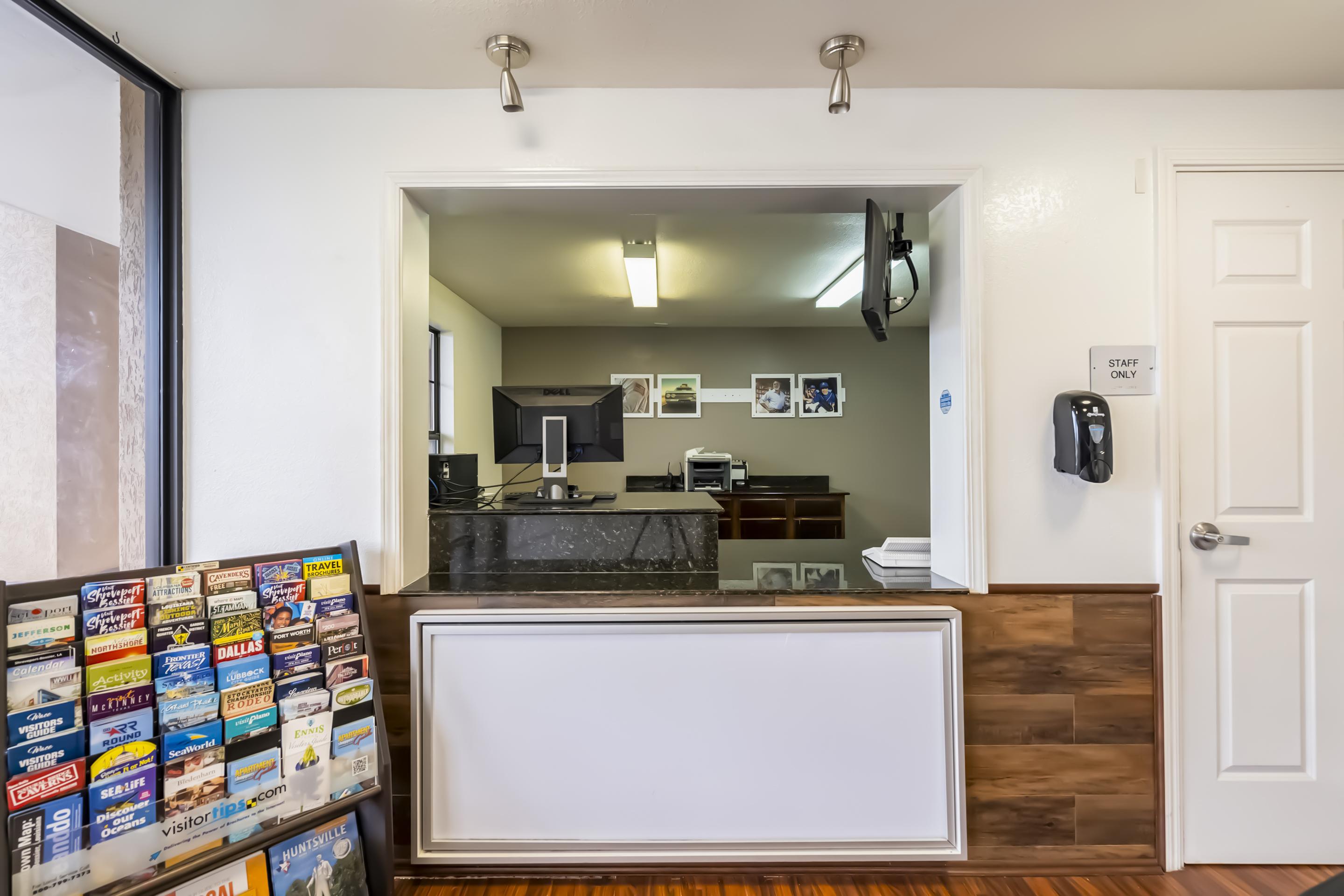 Oyo Hotel Bossier City La - Red River Exterior photo